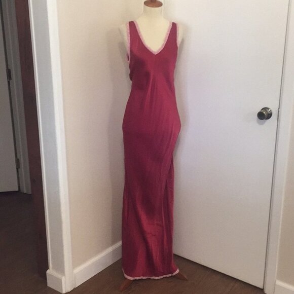 XS LOVE TANJANE Long Silk Chemise FF32 4547